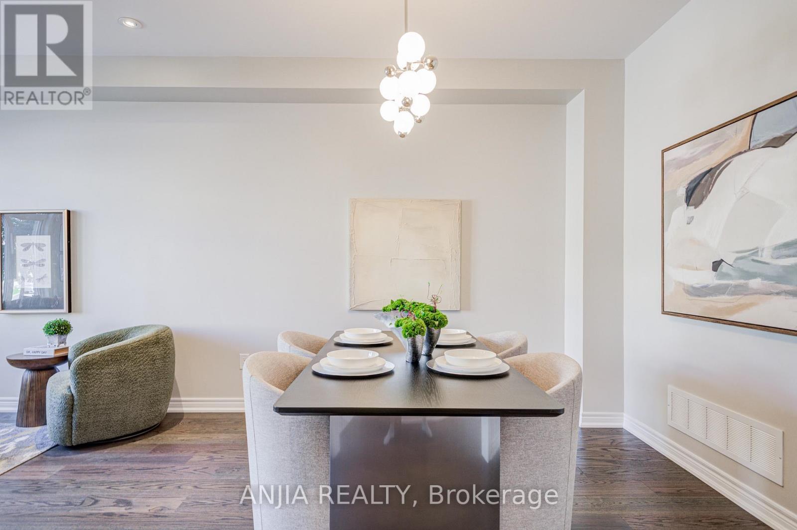 229 South Unionville Avenue, Markham, Ontario  L3R 5S6 - Photo 8 - N12484075