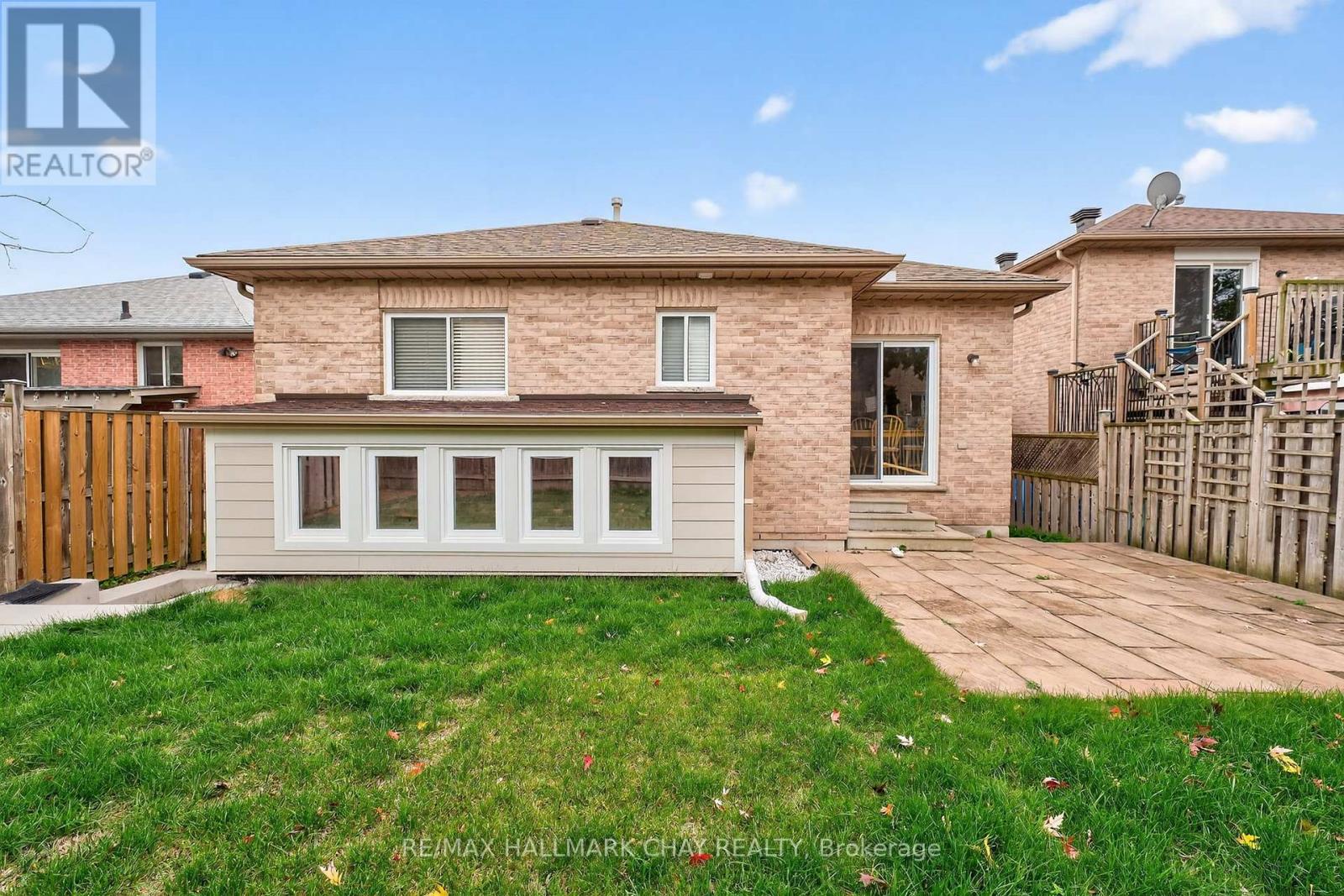 158 Pringle Drive, Barrie (Edgehill Drive), Ontario  L4N 0R3 - Photo 21 - S12483968
