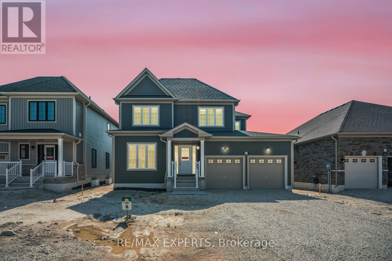 216 Cubitt Street, Clearview, Ontario  L0M 1S0 - Photo 49 - S12484041