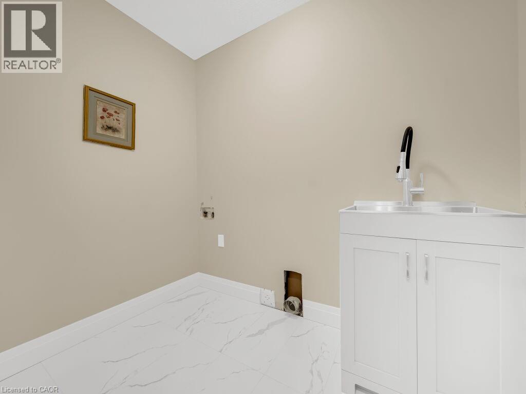 256 W King Street, Ingersoll, Ontario  N5C 2K7 - Photo 26 - 40782408