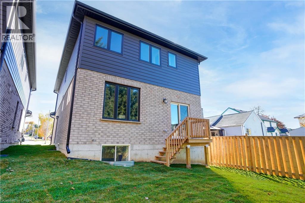 256 W King Street, Ingersoll, Ontario  N5C 2K7 - Photo 7 - 40782408