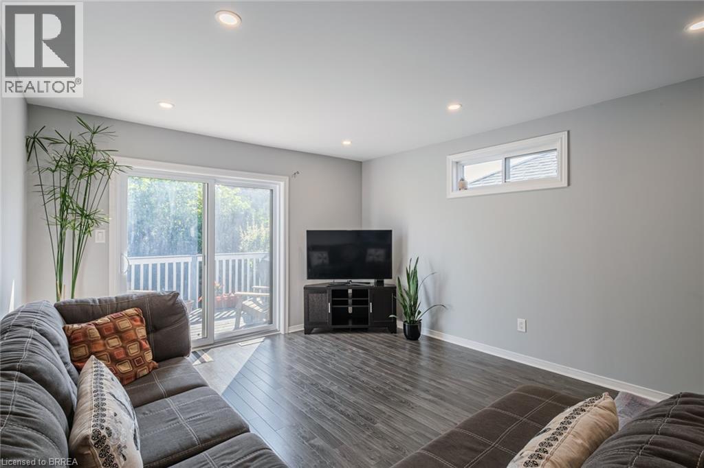 60 Savannah Ridge Drive, Paris, Ontario  N3L 4G5 - Photo 11 - 40765239