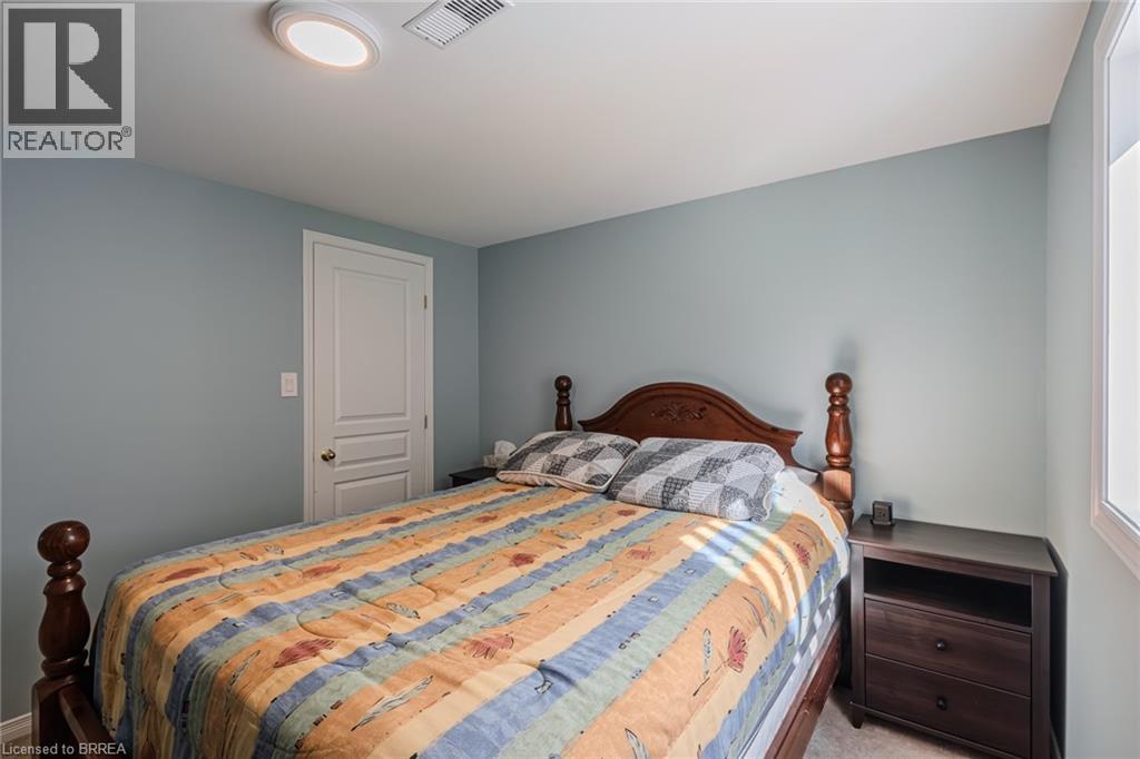 60 Savannah Ridge Drive, Paris, Ontario  N3L 4G5 - Photo 27 - 40765239