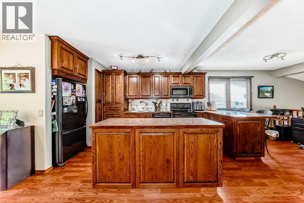 22 Glenhill Drive, Cochrane, Alberta  T4C 1G8 - Photo 12 - A2249567