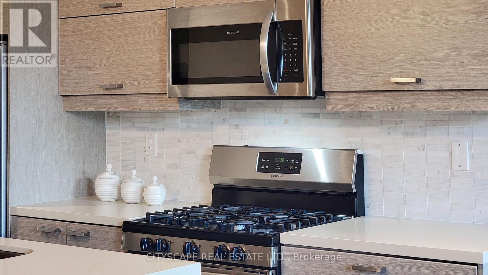 203 - 54 Curzon Street, Toronto, Ontario  M4M 0C8 - Photo 18 - E12483418