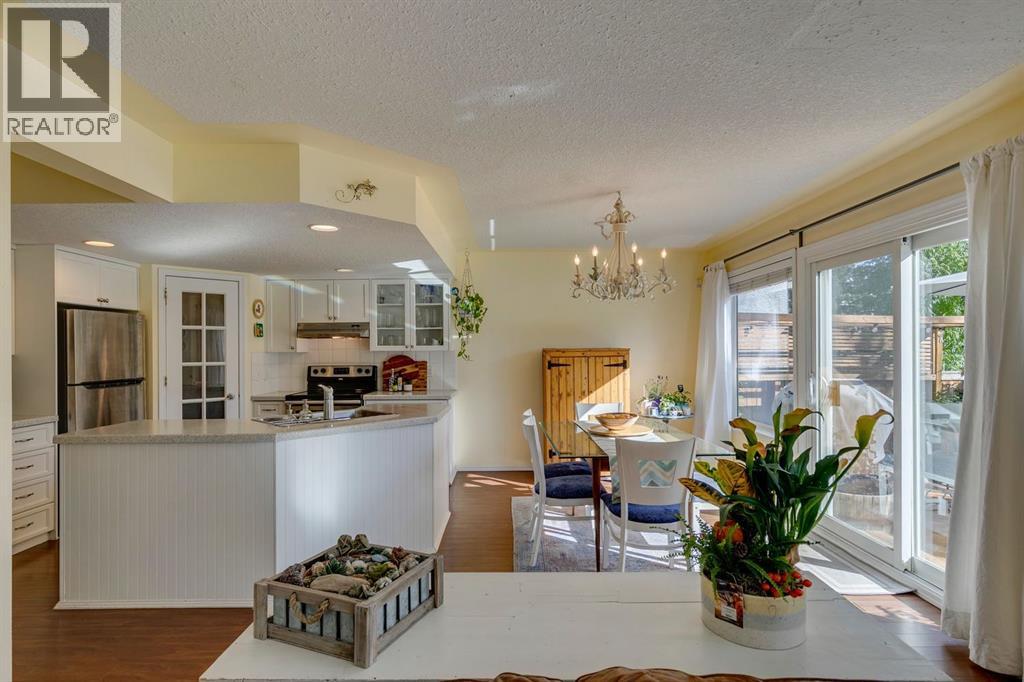 1145 Sunlake Link Se, Calgary, Alberta  T2X 3G8 - Photo 8 - A2261578