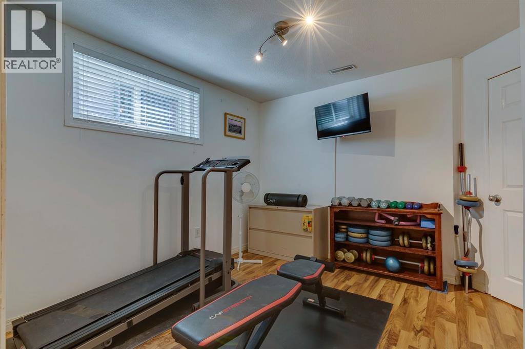 1145 Sunlake Link Se, Calgary, Alberta  T2X 3G8 - Photo 37 - A2261578