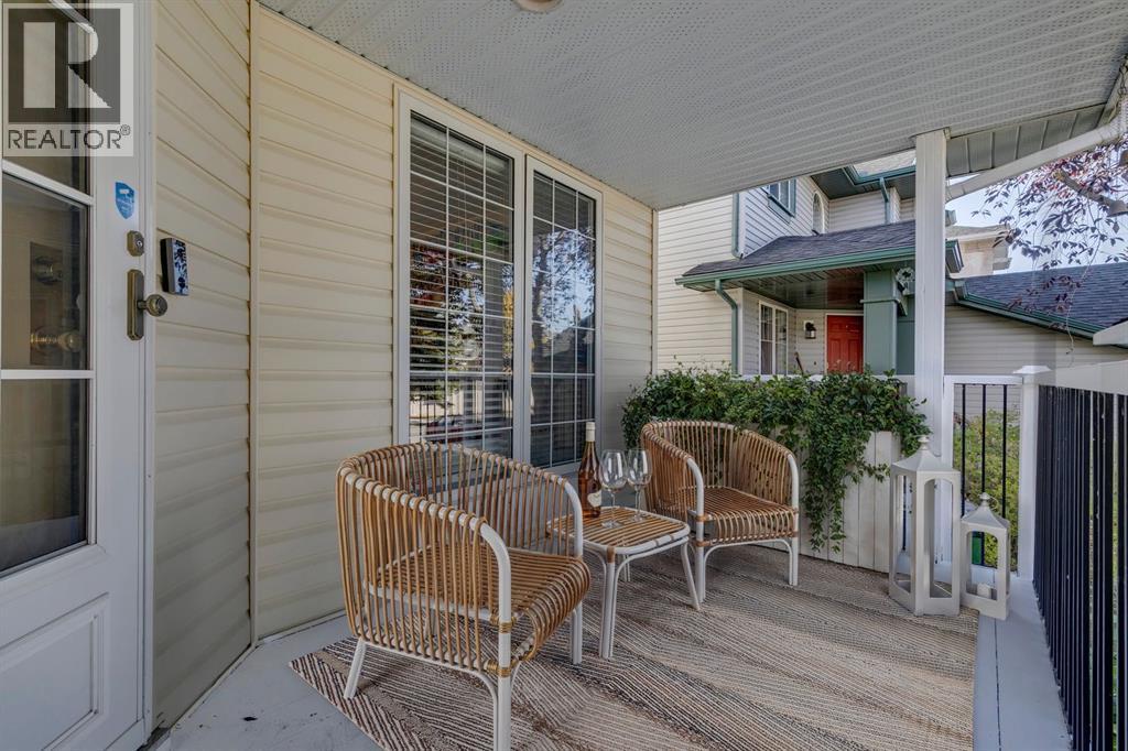 1145 Sunlake Link Se, Calgary, Alberta  T2X 3G8 - Photo 2 - A2261578