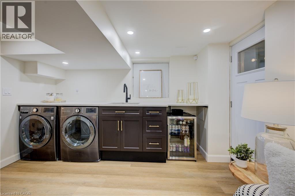 191 John Street W, Waterloo, Ontario  N2L 1C6 - Photo 38 - 40782330