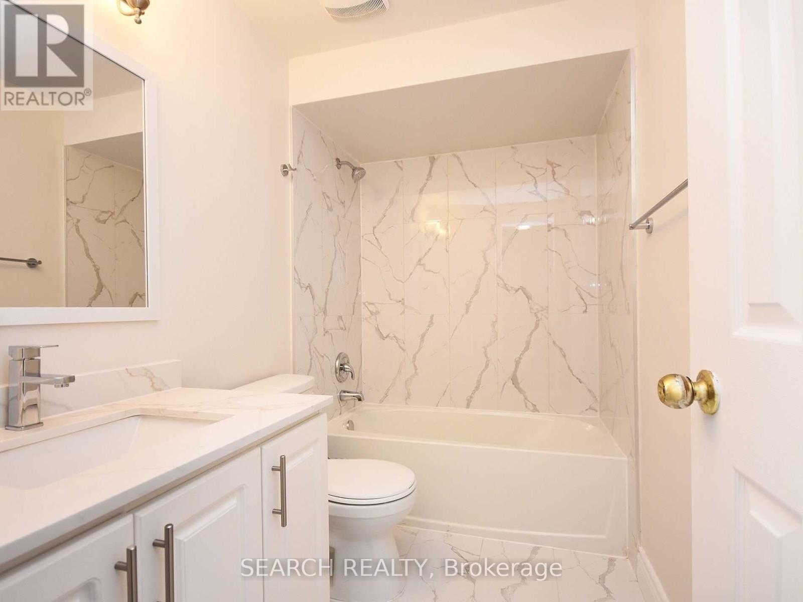 93 Martindale Crescent, Brampton, Ontario  L6X 2T8 - Photo 12 - W12483987