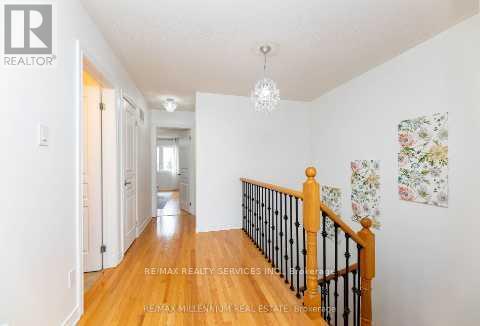 9 Pendulum Circle, Brampton, Ontario  L6R 3N5 - Photo 15 - W12484038