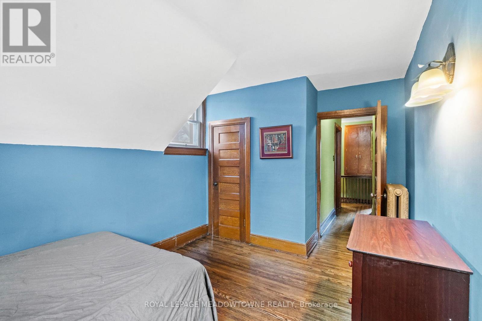 229 Queen Street, Milton, Ontario  L9T 1K3 - Photo 35 - W12484050