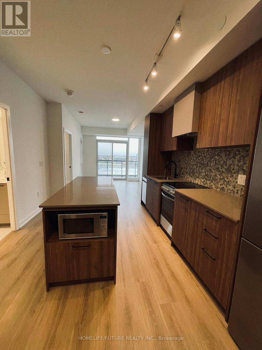 502 - 10 Lagerfeld Drive, Brampton, Ontario  L7A 0H8 - Photo 4 - W12484052
