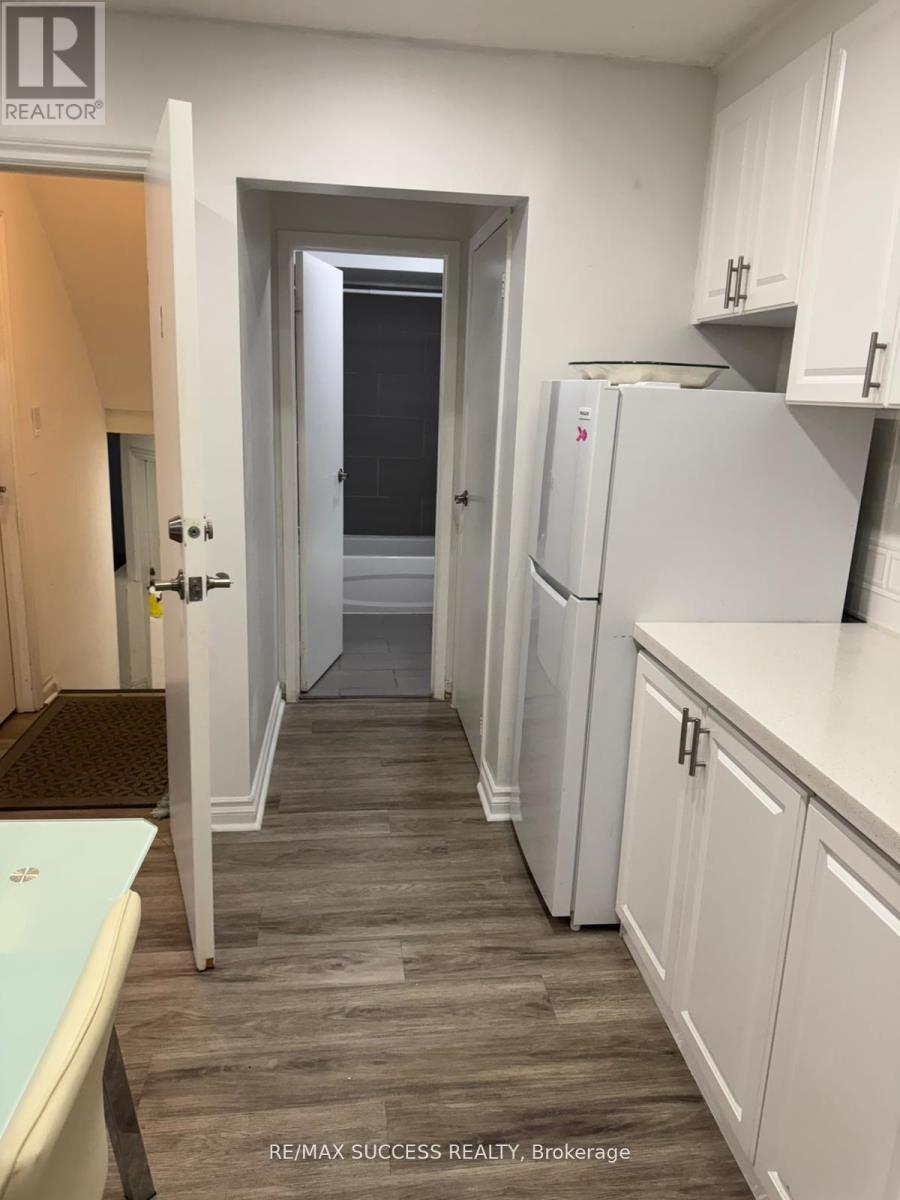 32 Martindale Crescent, Brampton, Ontario  L6X 2T9 - Photo 41 - W12484077