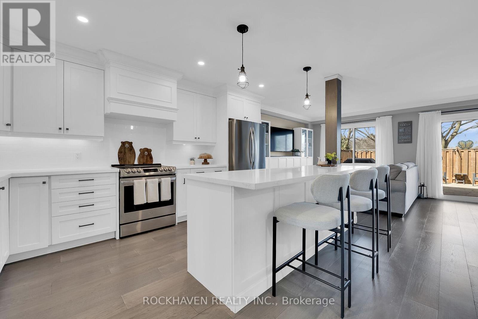 2 - 4201 Longmoor Drive, Burlington, Ontario  L7L 5J9 - Photo 9 - W12484084