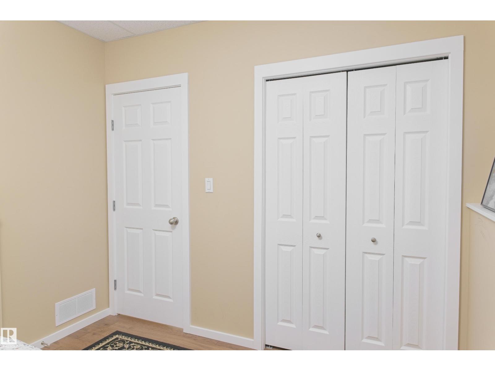 5902 44 Street, Barrhead, Alberta  T7N 0A4 - Photo 53 - E4463641