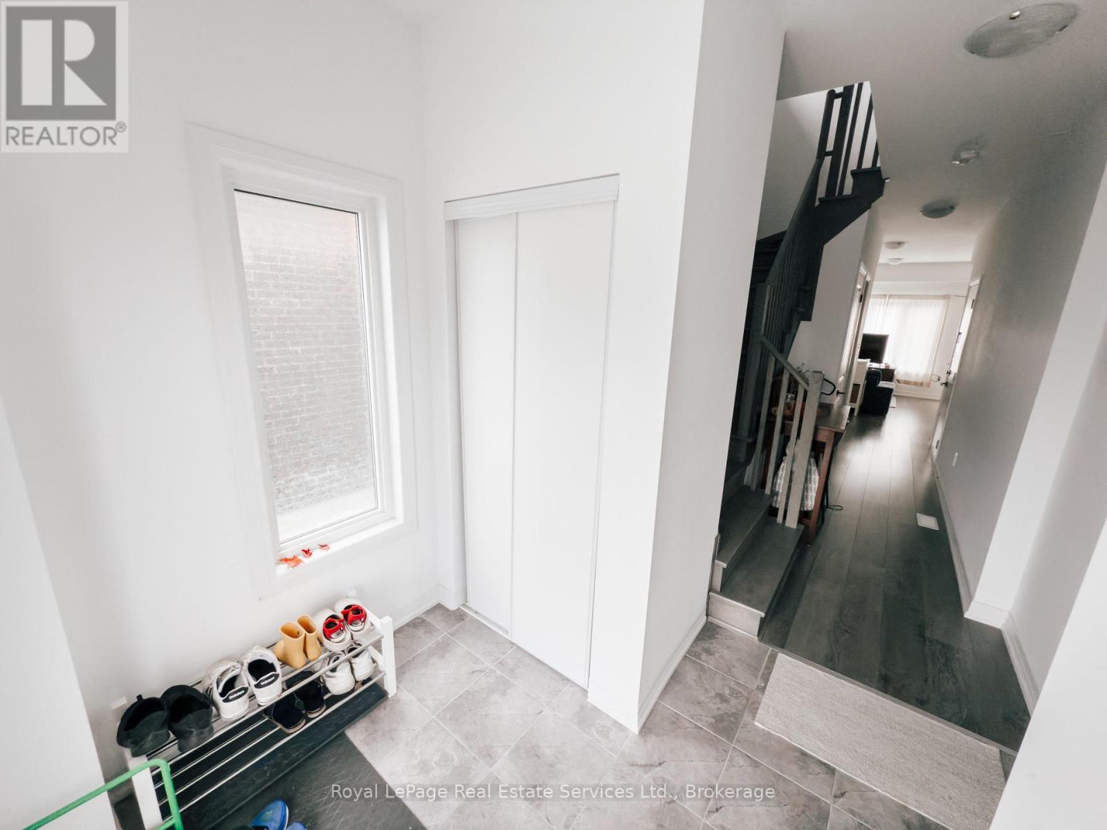 85 Gateland Drive, Barrie (Painswick South), Ontario  L9J 0N2 - Photo 2 - S12484142