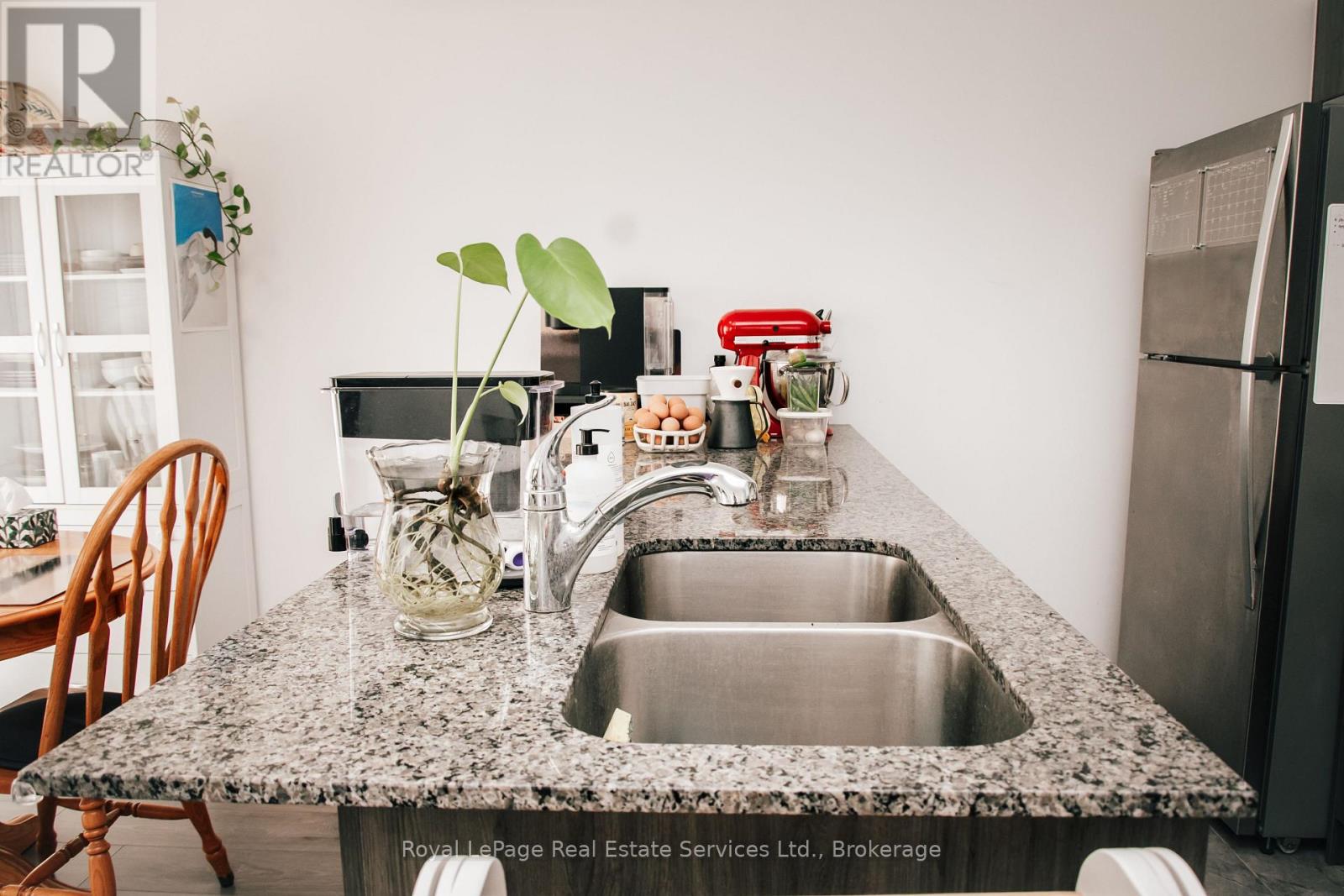 85 Gateland Drive, Barrie (Painswick South), Ontario  L9J 0N2 - Photo 7 - S12484142