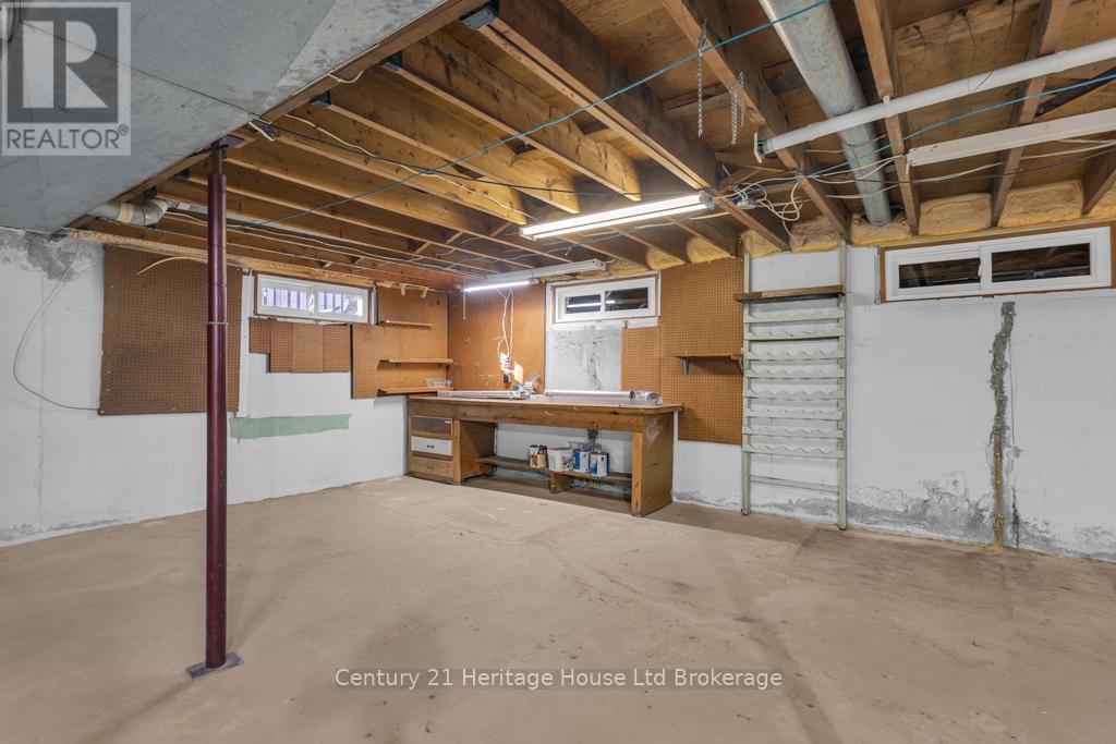 50 Machenry Street, Lambton Shores, Ontario N0N 1J0 - Photo 19 - X12484124