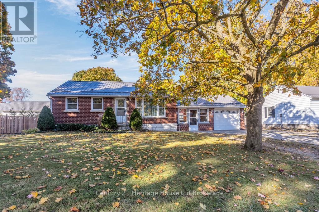 50 Machenry Street, Lambton Shores, Ontario N0N 1J0 - Photo 2 - X12484124