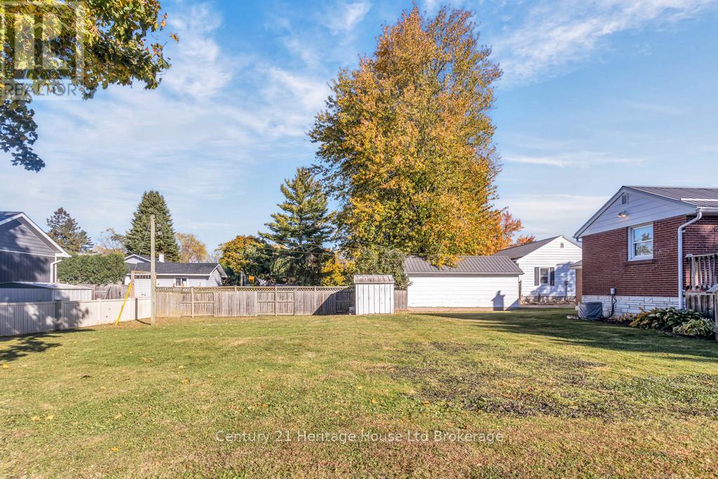 50 Machenry Street, Lambton Shores, Ontario N0N 1J0 - Photo 24 - X12484124