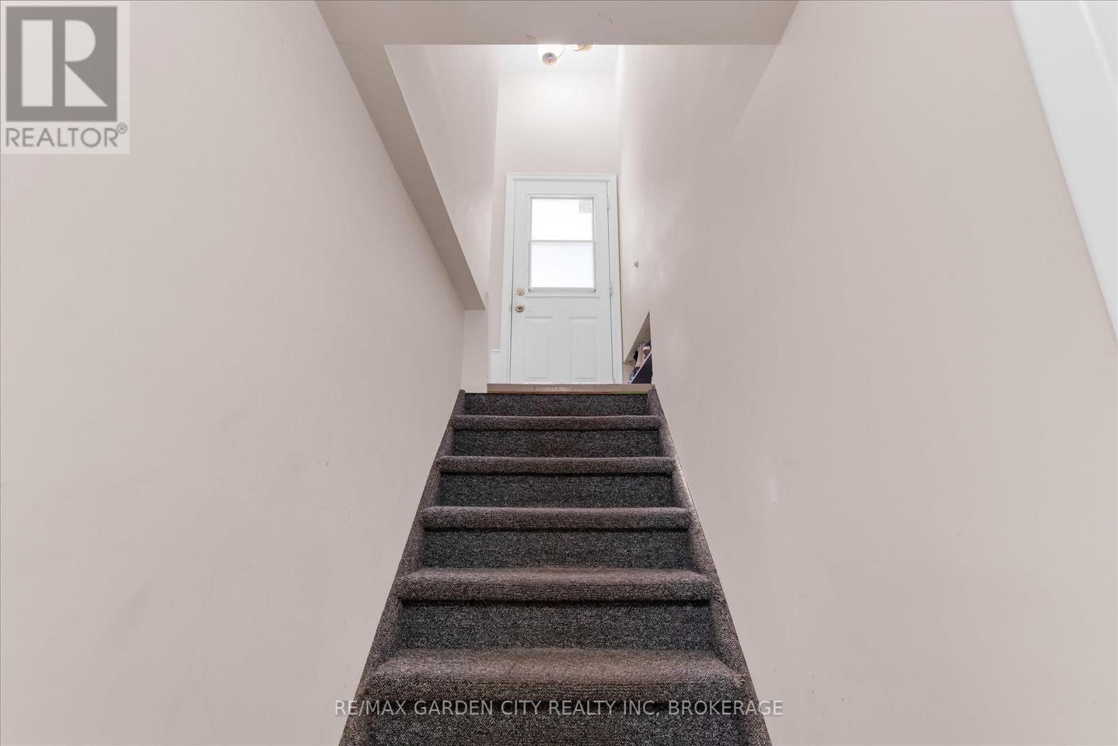 26 Howard Avenue, St. Catharines, Ontario  L2N 3X1 - Photo 20 - X12484107