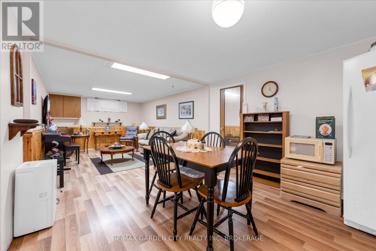 26 Howard Avenue, St. Catharines, Ontario  L2N 3X1 - Photo 21 - X12484107