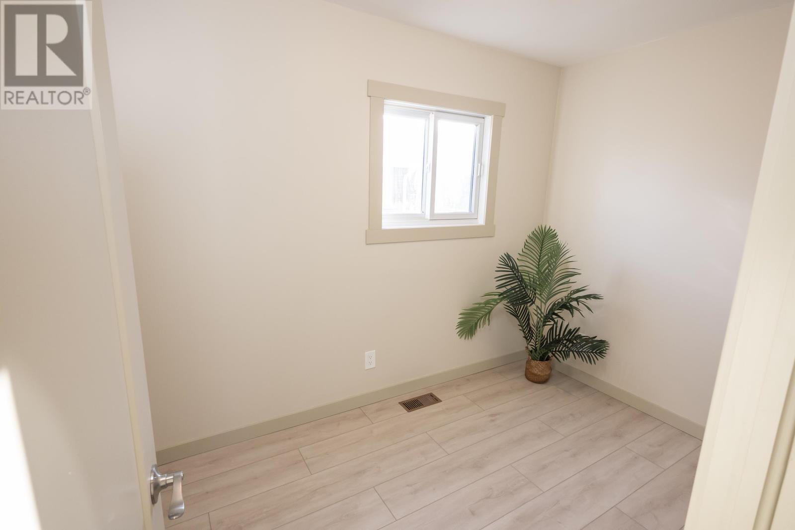 147 Mary St E, Thunder Bay, Ontario  P7E 4J6 - Photo 18 - TB253321