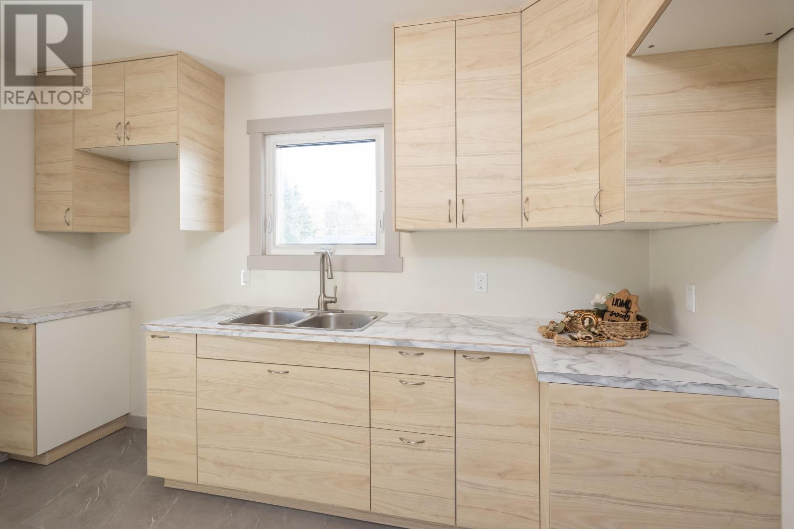 147 Mary St E, Thunder Bay, Ontario  P7E 4J6 - Photo 6 - TB253321