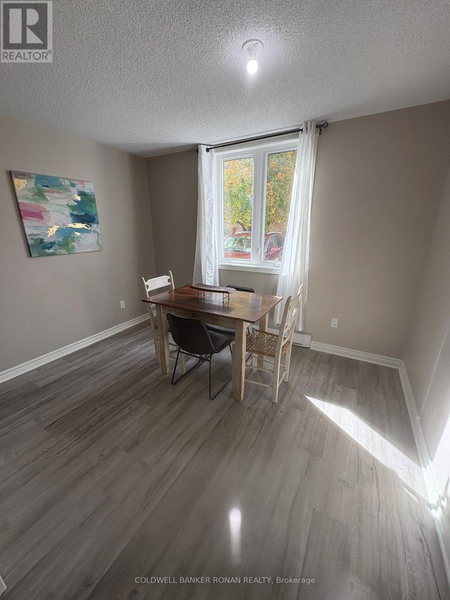 140 Fernwood Drive, Gravenhurst, Ontario  P1P 1P4 - Photo 10 - X12483975