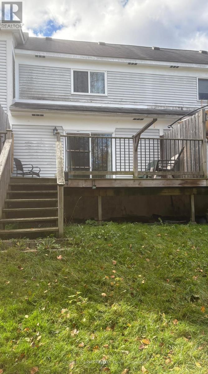 140 Fernwood Drive, Gravenhurst, Ontario  P1P 1P4 - Photo 29 - X12483975