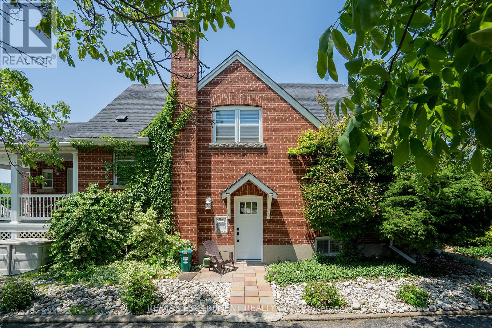 B - 324 KING STREET E, Hamilton, Ontario