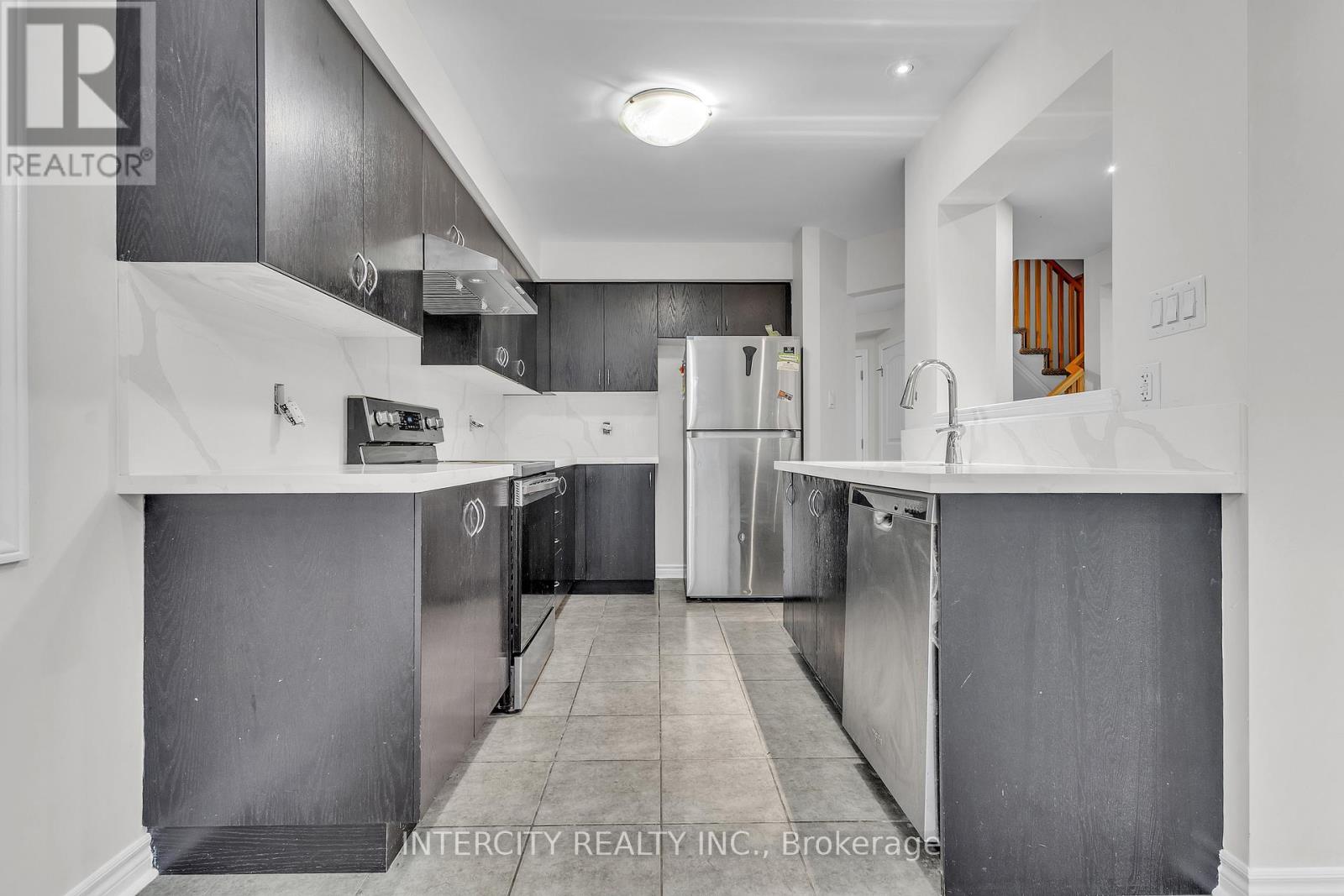 51 Laughland Lane, Guelph, Ontario  N1L 0C9 - Photo 13 - X12484000