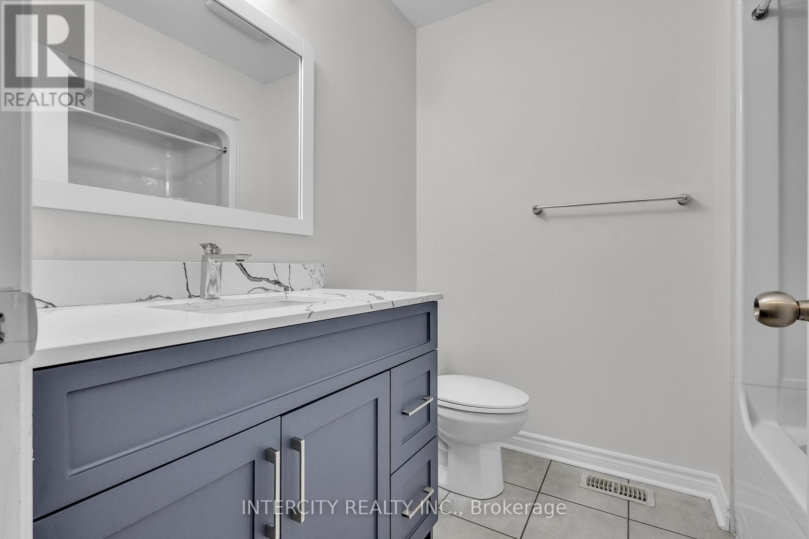 51 Laughland Lane, Guelph, Ontario  N1L 0C9 - Photo 17 - X12484000