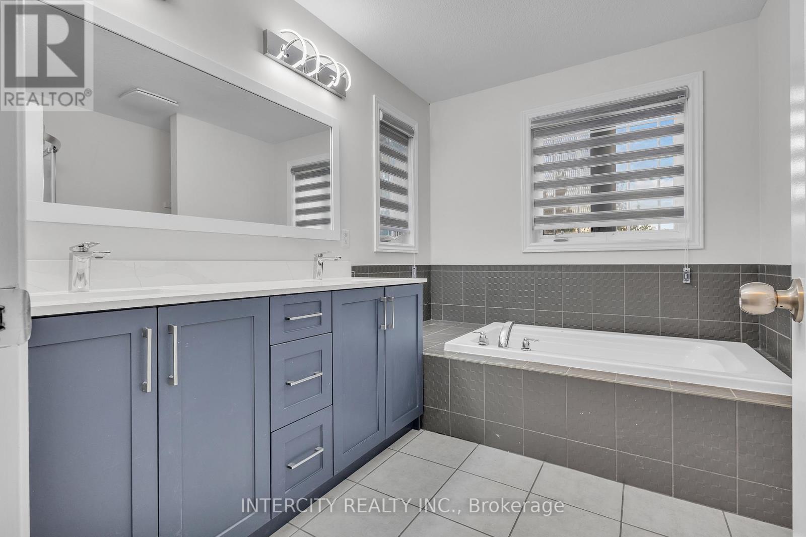 51 Laughland Lane, Guelph, Ontario  N1L 0C9 - Photo 23 - X12484000