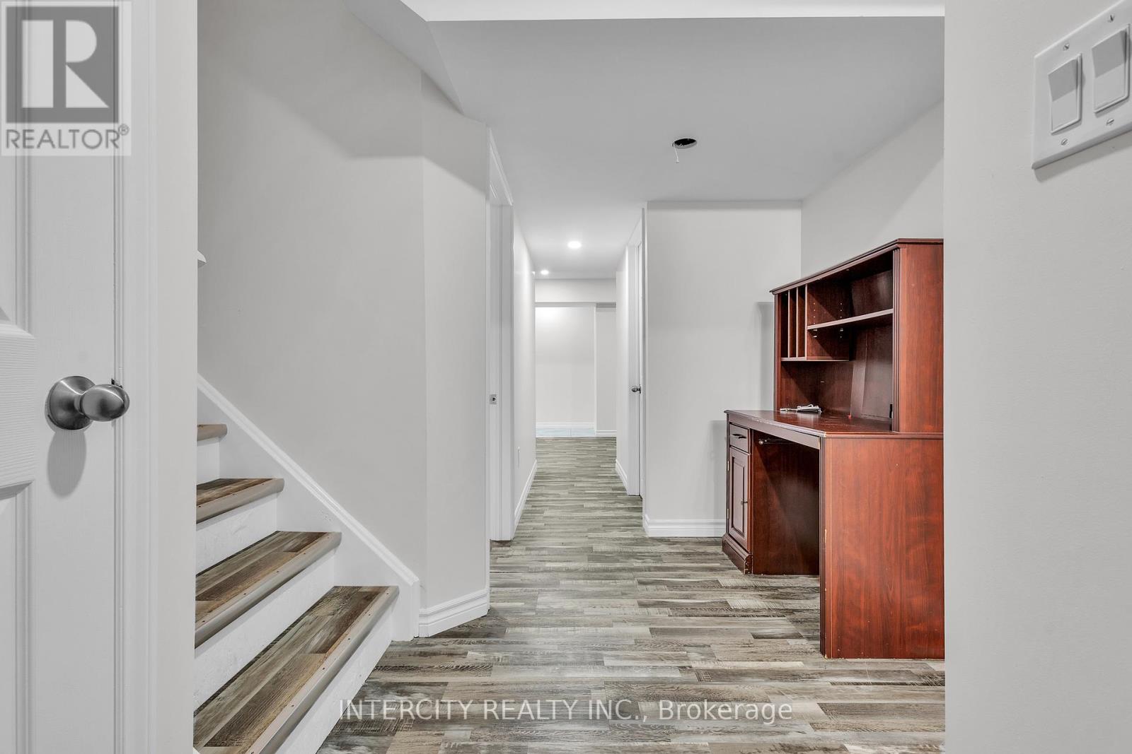 51 Laughland Lane, Guelph, Ontario  N1L 0C9 - Photo 27 - X12484000