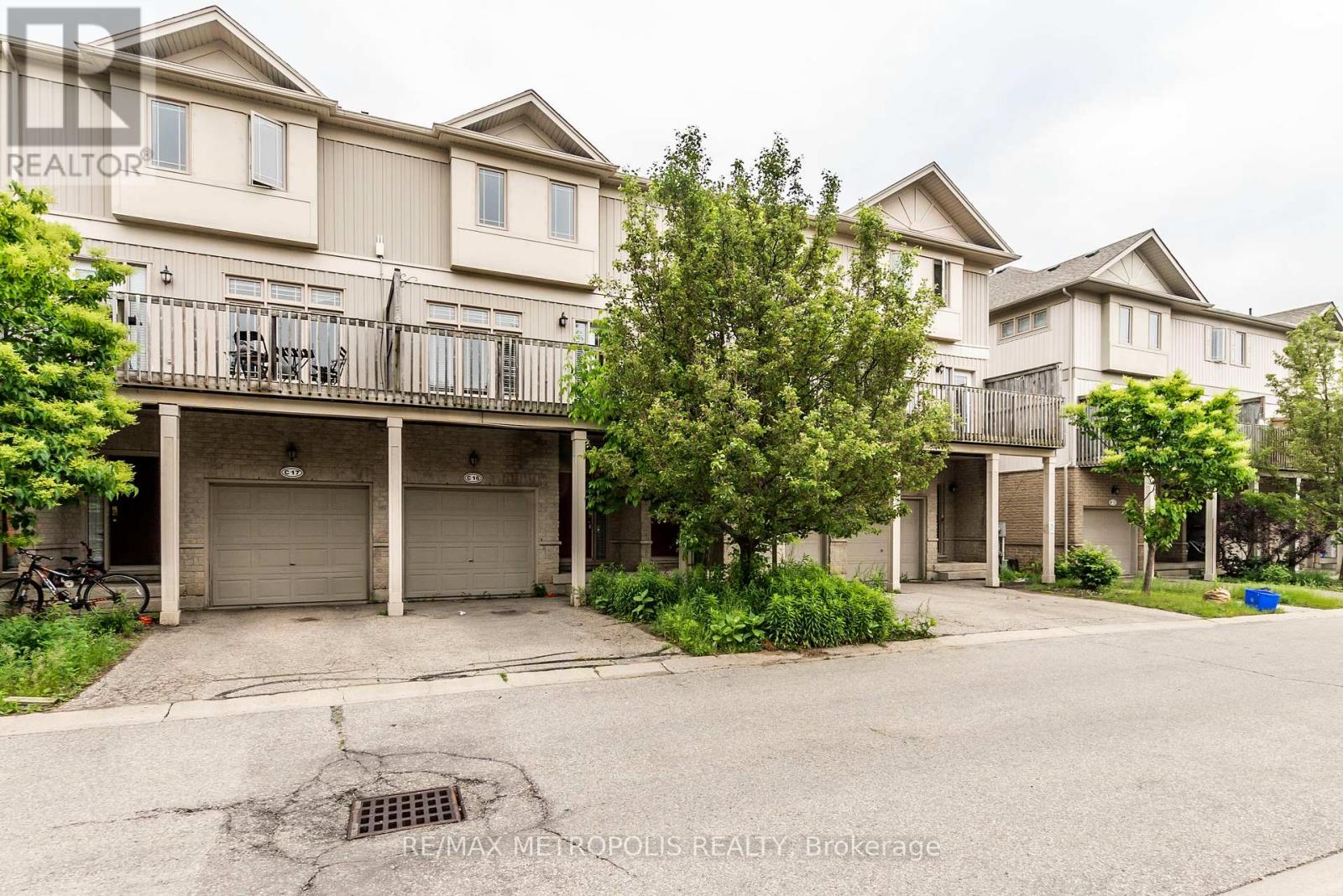 C16 - 619 WILD GINGER AVENUE, Waterloo, Ontario