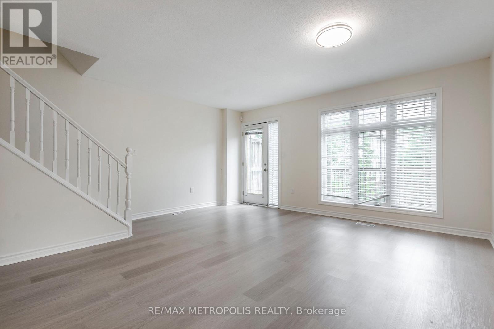 C16 - 619 Wild Ginger Avenue, Waterloo, Ontario  N2V 2X1 - Photo 14 - X12484015