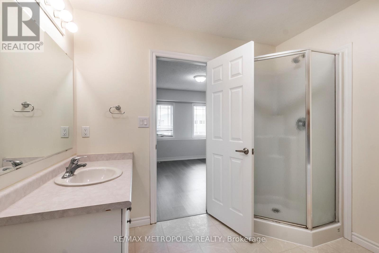 C16 - 619 Wild Ginger Avenue, Waterloo, Ontario  N2V 2X1 - Photo 30 - X12484015