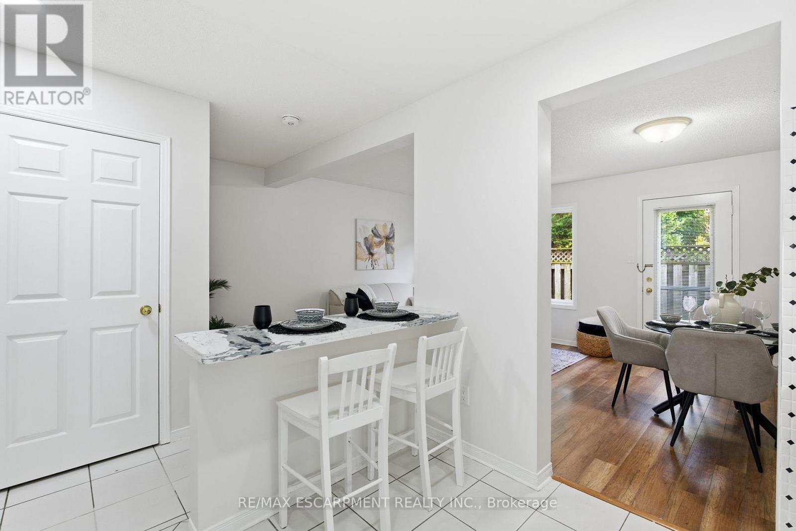 25 - 100 Vineberg Drive, Hamilton, Ontario  L8W 3X4 - Photo 11 - X12484034