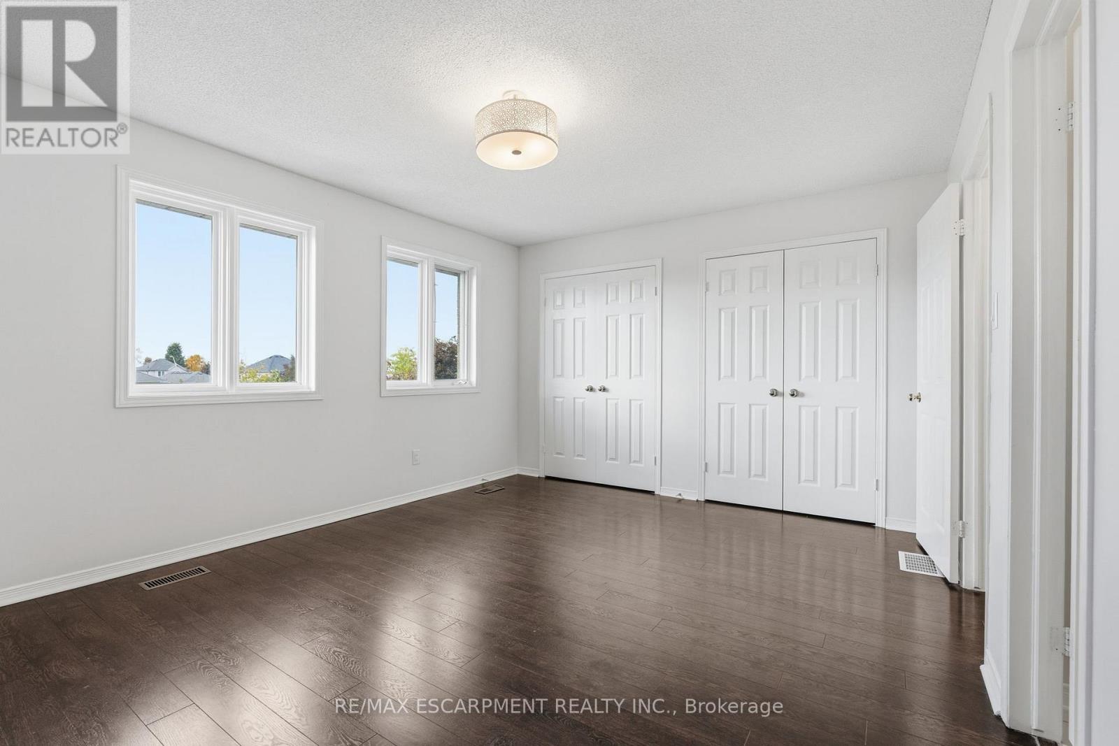 25 - 100 Vineberg Drive, Hamilton, Ontario  L8W 3X4 - Photo 27 - X12484034