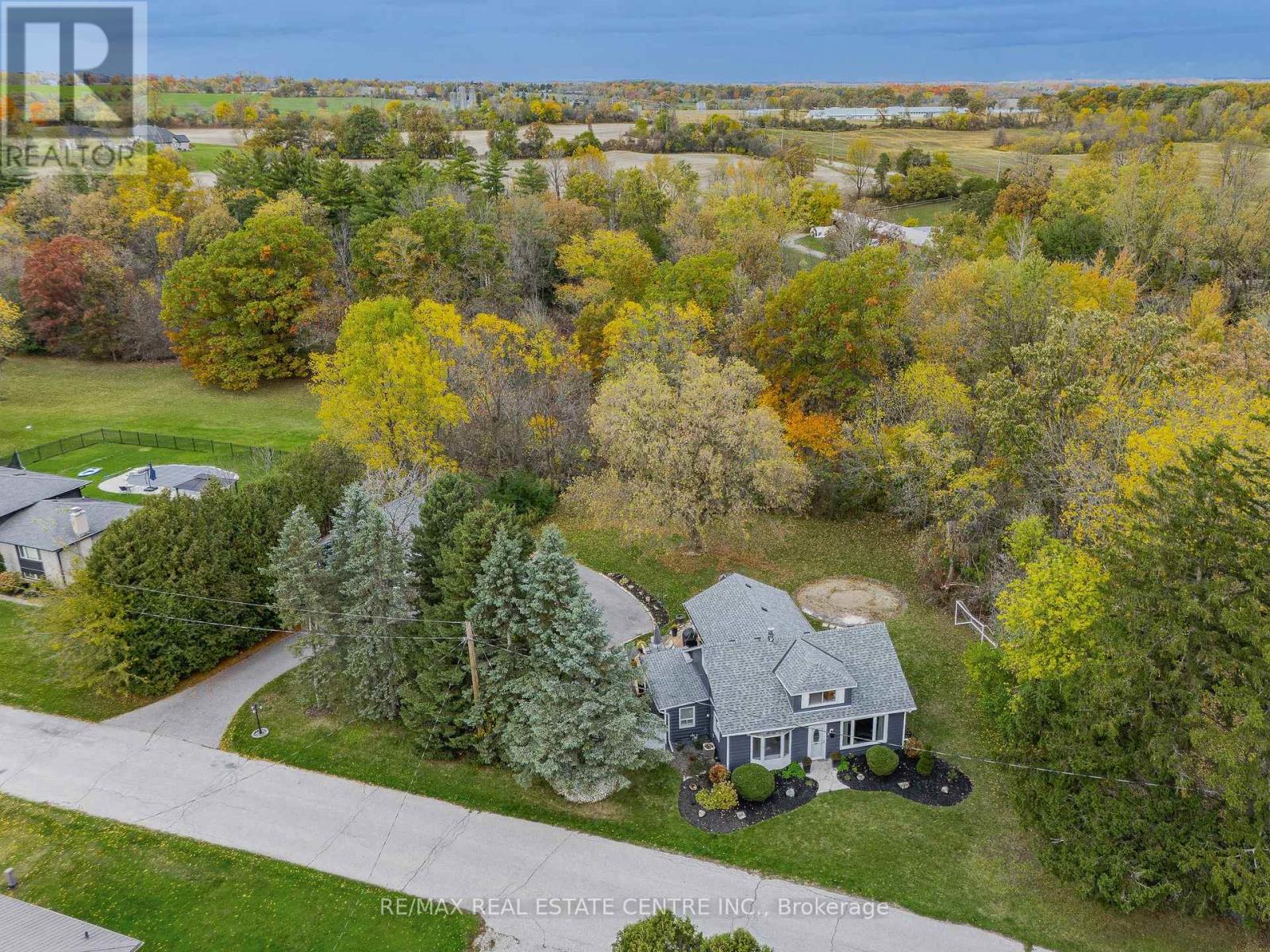 1 Hughson Street, North Dumfries, Ontario  N0B 1L0 - Photo 50 - X12484049