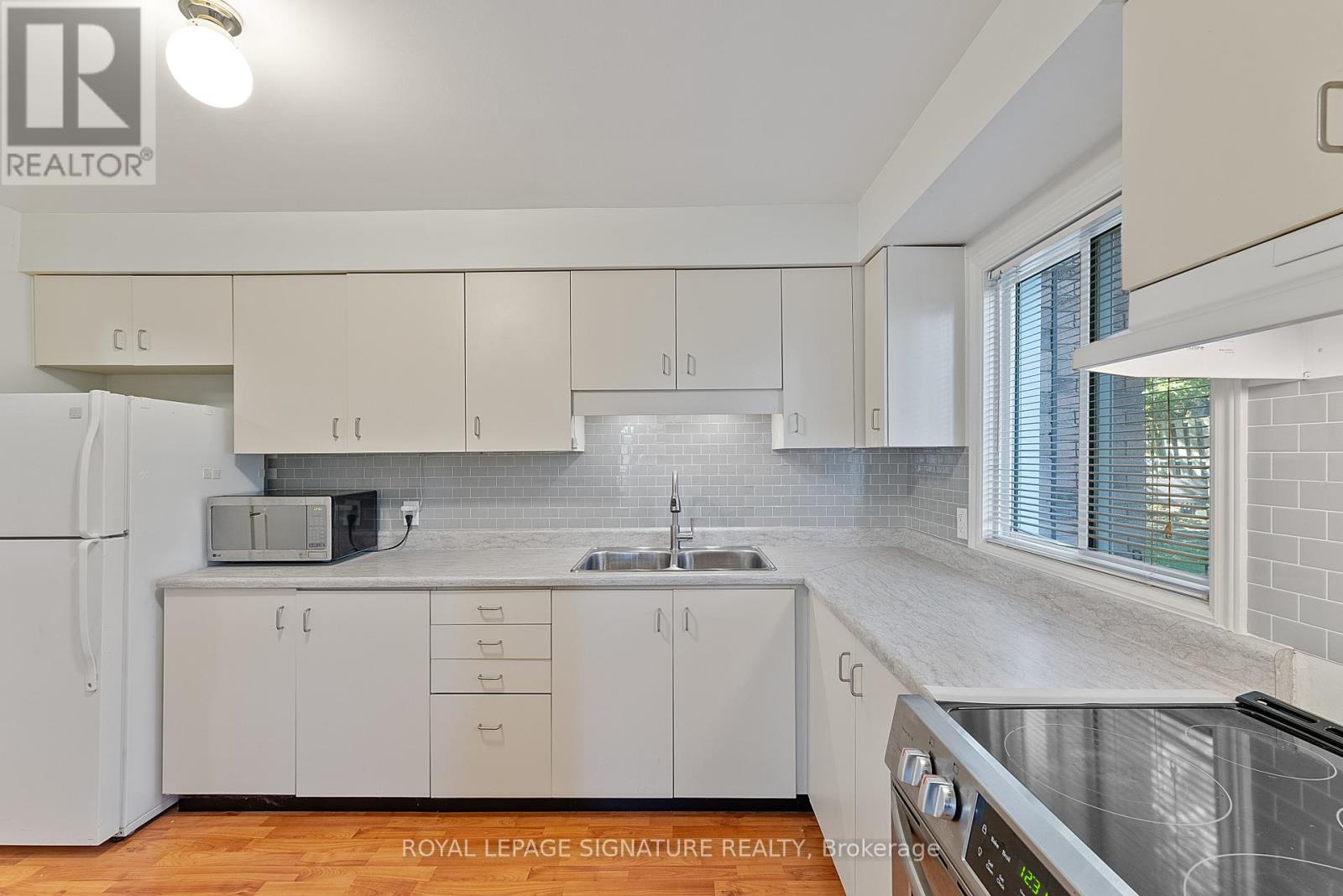 110 - 30 Hugo Crescent, Kitchener, Ontario  N2M 3Z2 - Photo 14 - X12484066