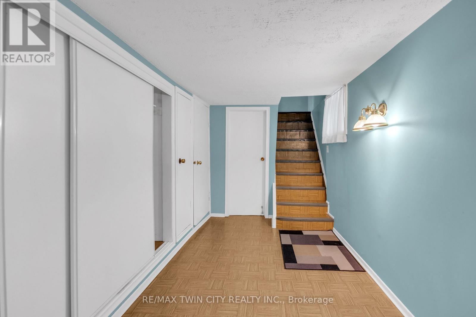 124 Elizabeth Street, Guelph, Ontario  N1E 2X3 - Photo 21 - X12484067