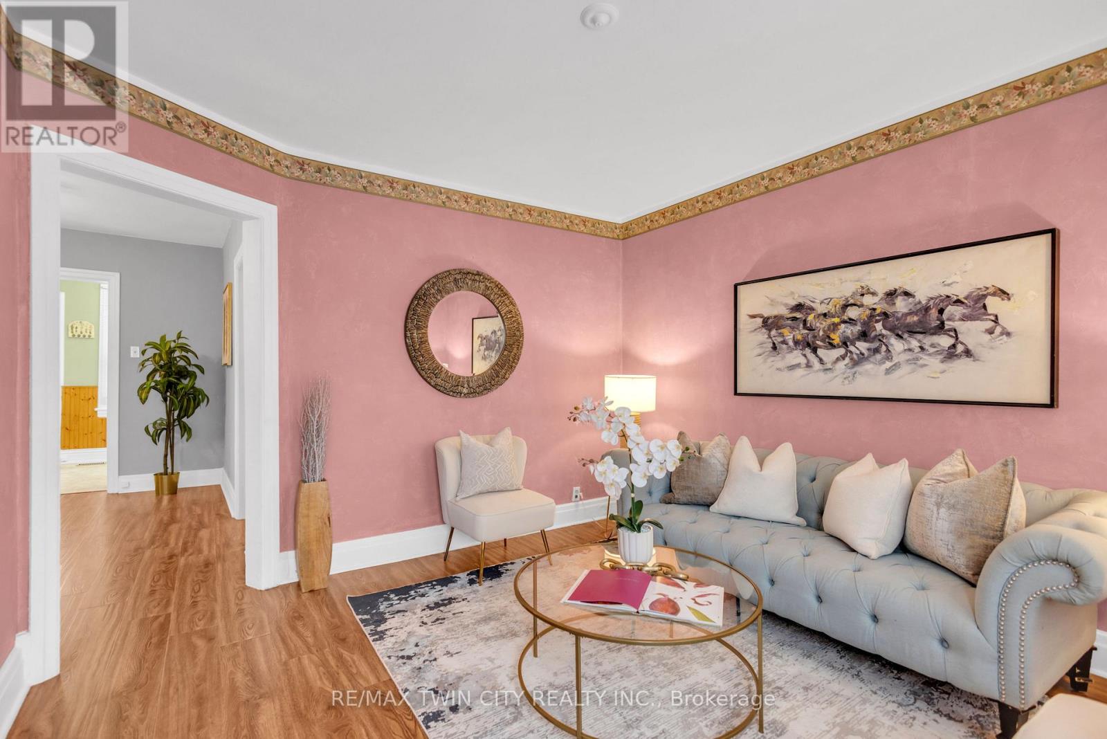 124 Elizabeth Street, Guelph, Ontario  N1E 2X3 - Photo 7 - X12484067