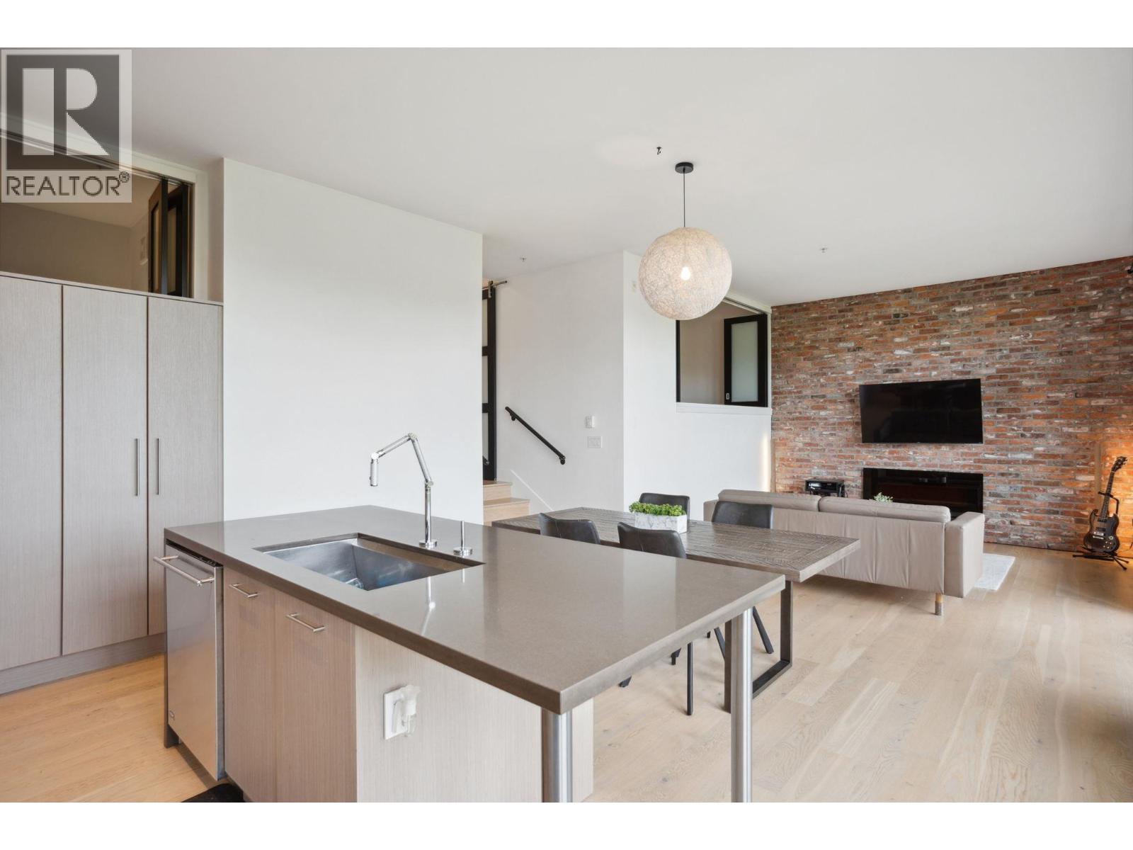 302 220 Salter Street, New Westminster, British Columbia  V3M 0H4 - Photo 12 - R3062041