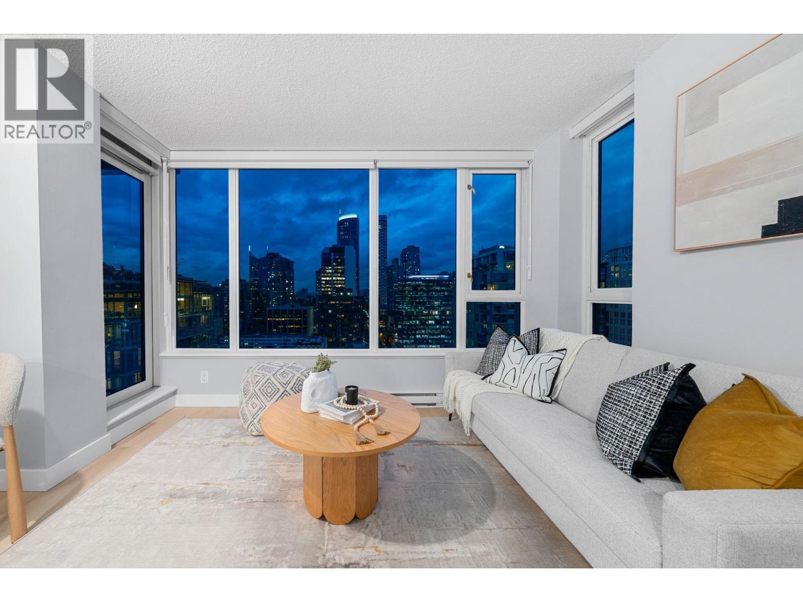 2101 1001 Richards Street, Vancouver, British Columbia  V6B 1J6 - Photo 2 - R3062047