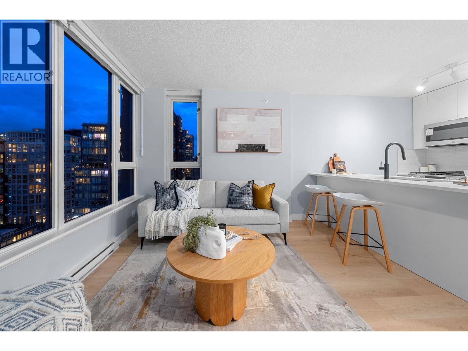 2101 1001 Richards Street, Vancouver, British Columbia  V6B 1J6 - Photo 3 - R3062047