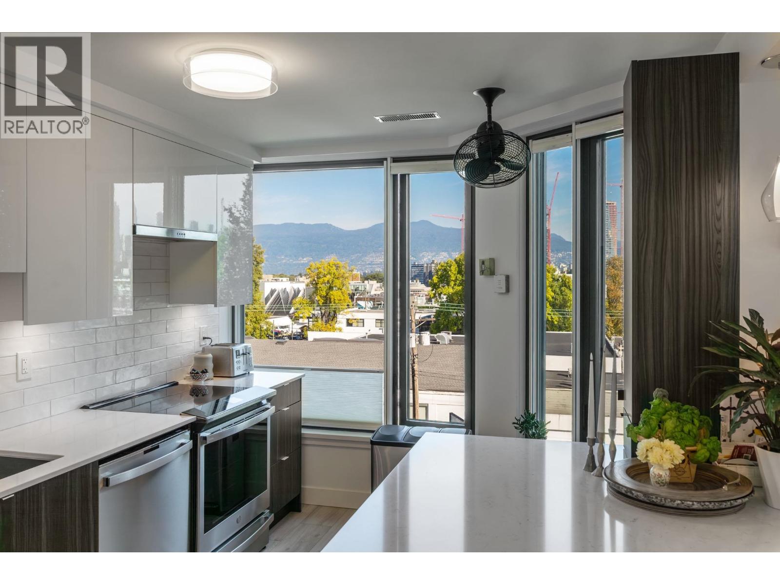 410 2201 Pine Street, Vancouver, British Columbia  V6J 5E7 - Photo 11 - R3062060