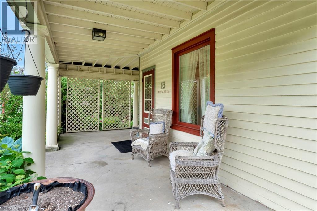 13 Main Street N, St. George, Ontario  N0E 1N0 - Photo 5 - 40771570